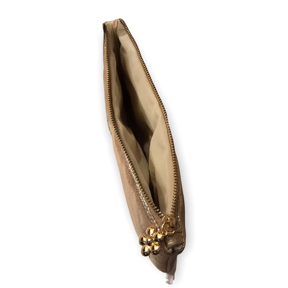 MARC JACOBS Daisy GOLD Lamé Cosmetic Pouch Accessories Case - Picture 4 of 5